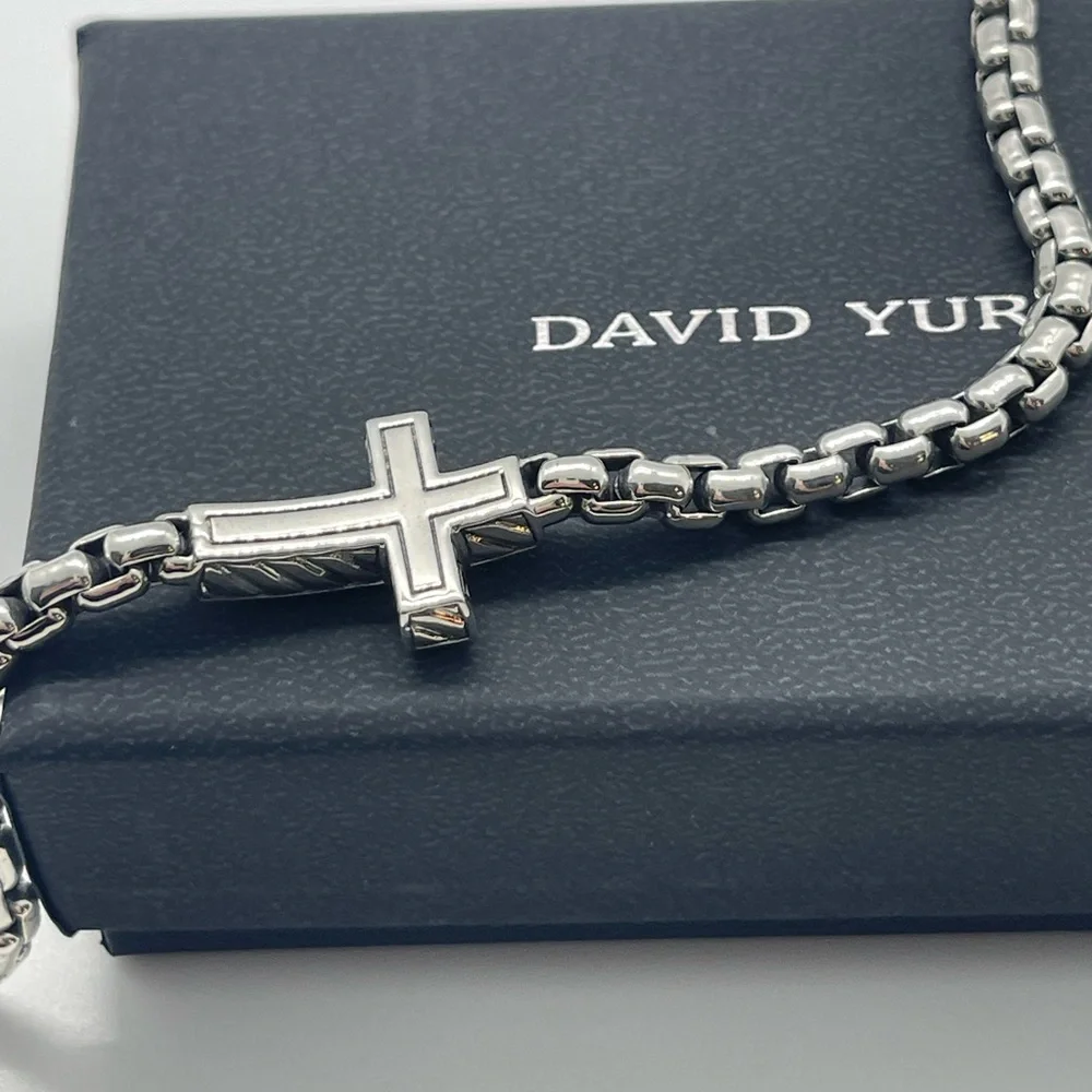 David Yurman Pavè Cross Bracelet in Sterling Silver with Black Diamonds, 5mm - Picture 7 of 11